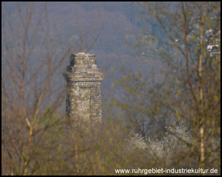 Vom Riegerberg hat man einen Blick auf den Bismarckturm