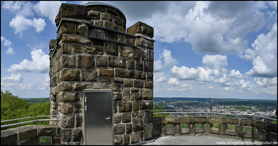 Aussichtsplattform und Treppenturm des Eugen-Richter-Turms in Hagen