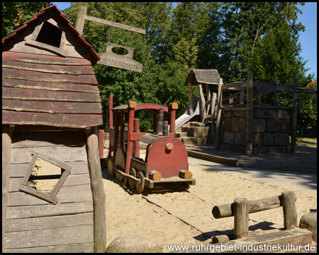 Themenspielplatz am Bahnhof Lenningsen