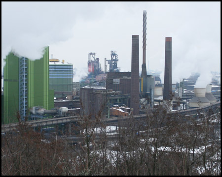 Stahlwerk mit neuem Hochofen in Duisburg-Beeck
