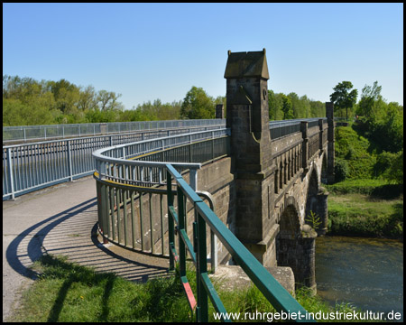 Die Lippebrücke südlich von Olfen