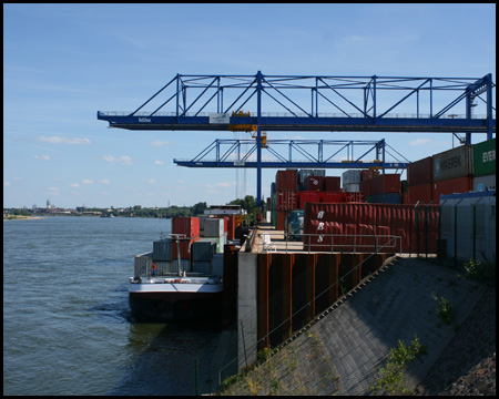 Logistikpark auf ehemaliger Zinkhütte