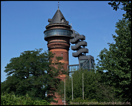 Styrumer Wasserturm mit dem Aquarius Wassermuseum