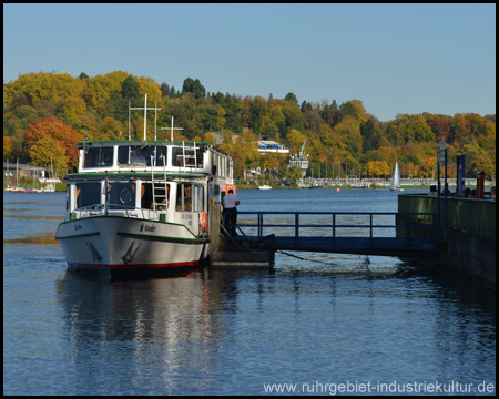 Anlegestelle des Fahrgastschiffs auf dem Baldeneysee