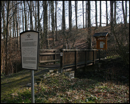 Brücke zum Stollenmundloch des Erbstollens