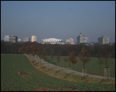 Oben wartet wieder ein Panoramablick auf die Universität