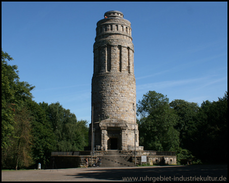 Der Riese: Bismarckturm in Bochum