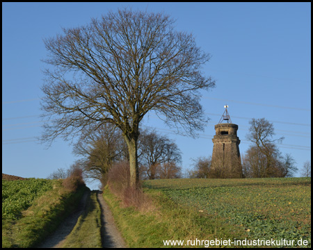 Der Bismarckturm Unna von Süden gesehen