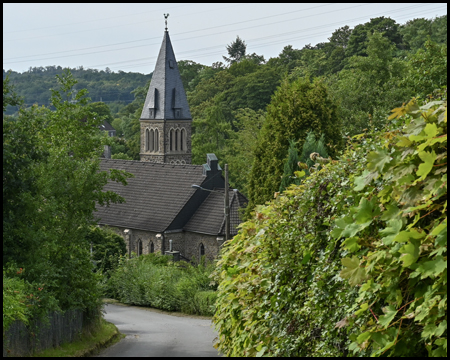 Kirche in Niederbonsfeld
