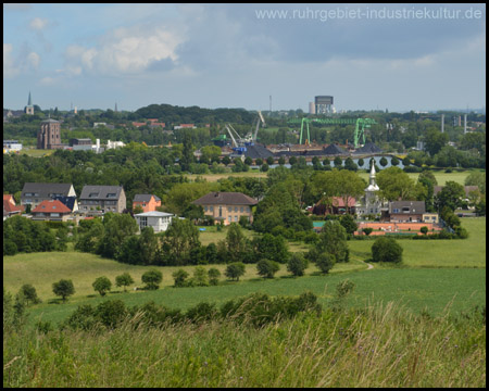 Aussicht mit Blick auf Deusen und den Kanal