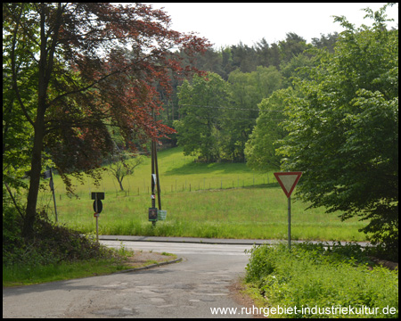 Straße Kohlensiepen: Hier links abbiegen