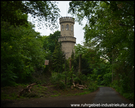 Der Helenenturm: Dritter Turm der Themenwanderung