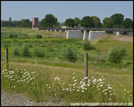 Stauwehr und ehemaliger Aussichtsturm