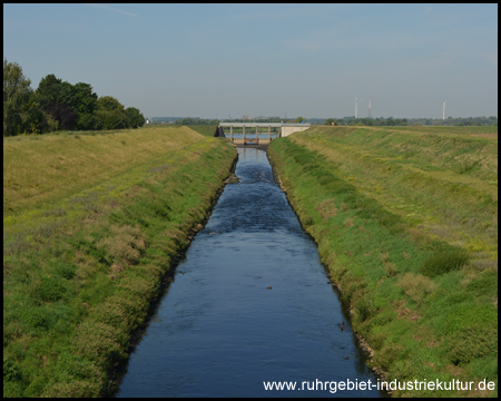 Blick auf die Emschermündung: Der Rhein ist schon zu sehen!