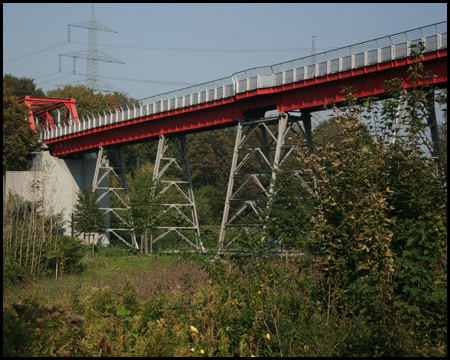 Nordteil des Viadukts mit Fachwerkträgersegment-Anschluss