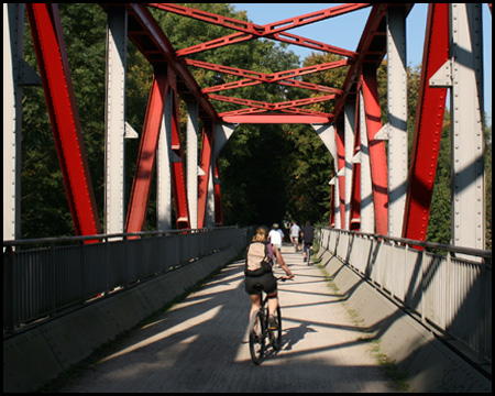 Erzbahnbrücke Nr. 4: Die Rote Brücke bei Bochum-Hordel