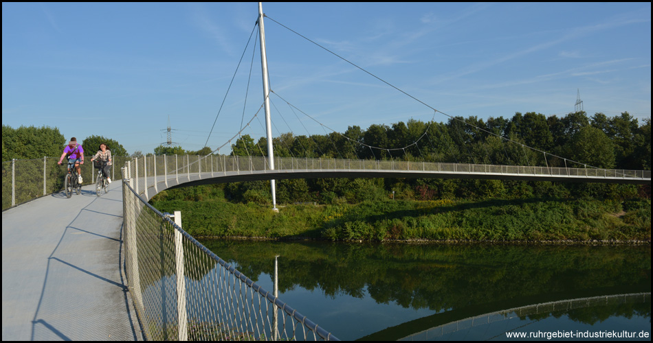 Grimberger Sichel über den Rhein-Herne-Kanal bei Gelsenkirchen