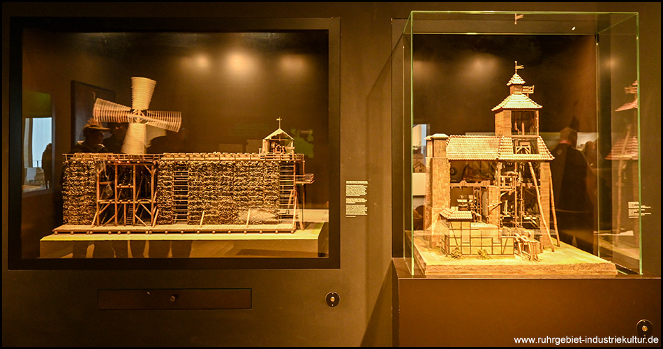 Modell der Feuermaschine Königsborn und eines Gradierwerks mit Windpumpe im Deutschen Bergbau-Museum Bochum