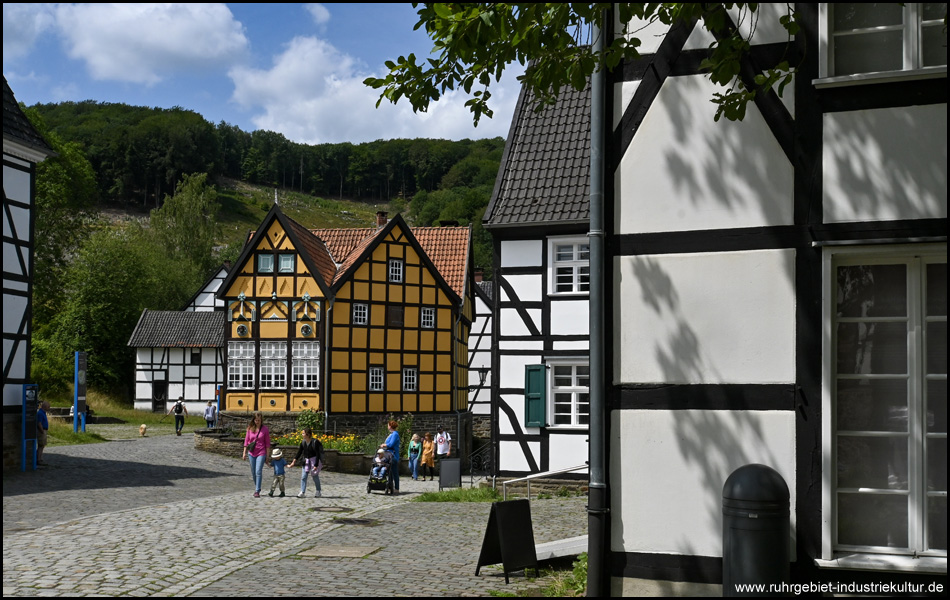 Dorf mit Fachwerkhäusern im Freilichtmuseum Hagen