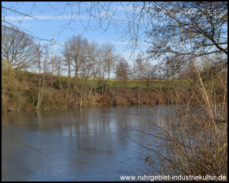 Kleiner Stausee des Gehrenbachs