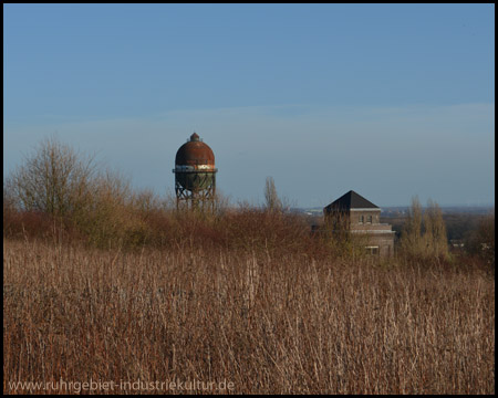 Wasserturm "Lanstroper Ei" und Luftschacht Rote Fuhr