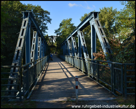 Brücke über die Kleine Emscher, einst "Neue Emscher"