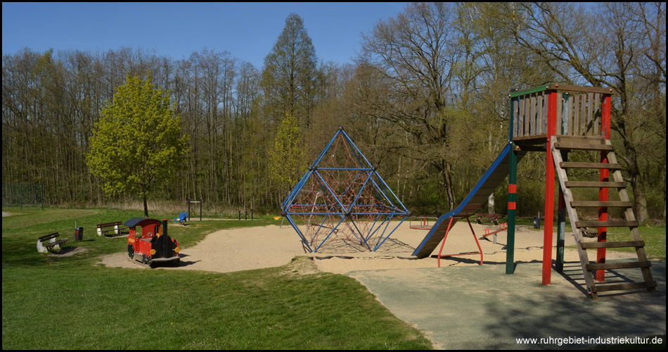 Spielplatz am Wildgehege Grutholz