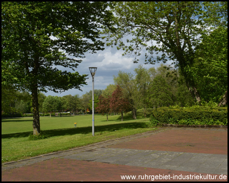 Wege im Park