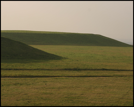 Etwas skurrile Landschaftsformen auf der Halde: Baumplateau