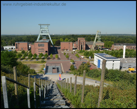 Treppe vom Doncasterplatz zur Ewald-Empore