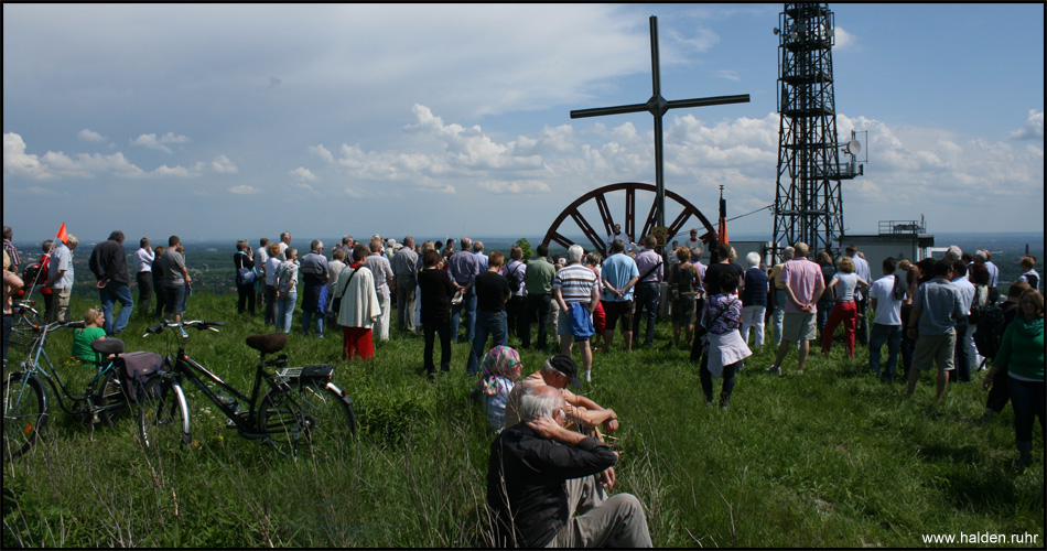 Mai-Andacht auf der Halde Oberscholven in Gelsenkirchen