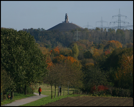 Blick vom Landschaftspark Mechtenberg auf die Halde