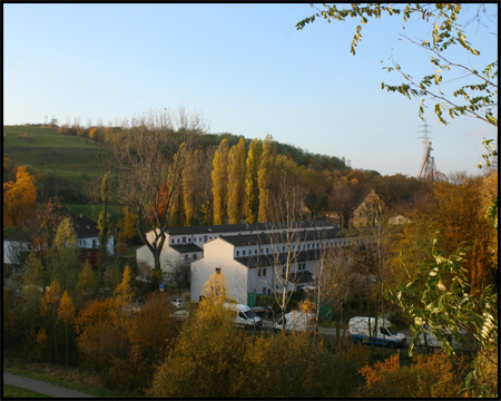 Siedlung Schüngelberg mit verbliebenem Fördergerüst