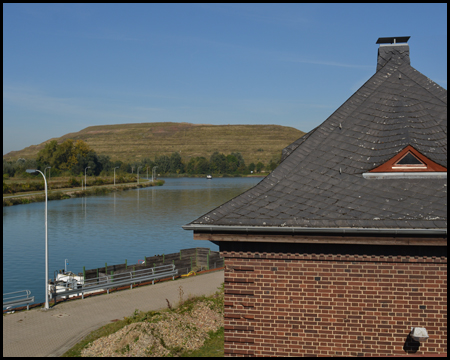 Halde Sehnde am Mittellandkanal