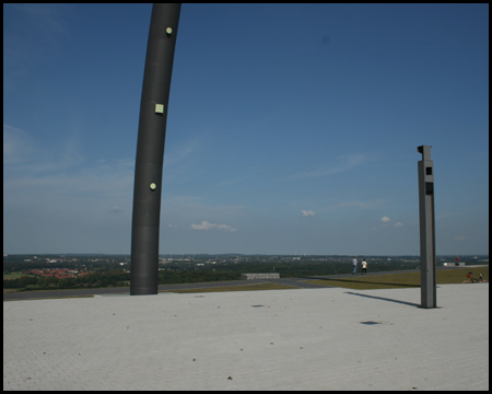 Vom Haldentop reicht der Blick weit in die Region