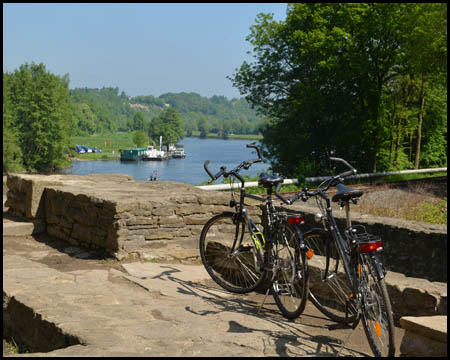 Blick auf die gleichnamige Fähre