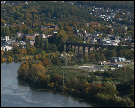 Aussicht vom Harkortberg über den See auf den Ruhrviadukt