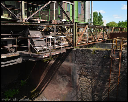 Erzbrücke über die Kokstaschen