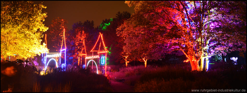 Ich bau dir ein Schloss: Illumination trifft Licht-Skulpturen