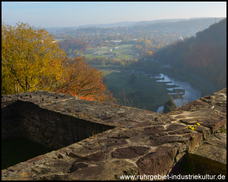 Blick auf das Ruhrtal in Ostrichtung