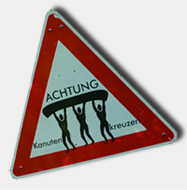 Kanuten kreuzen