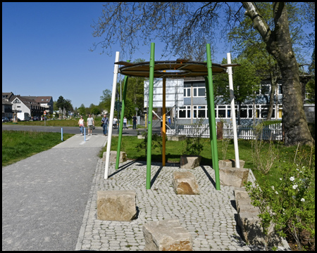 Unterstand am Radweg