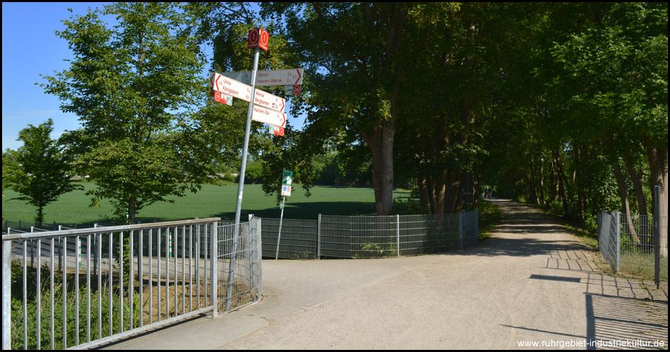 Radweg auf der Klöcknerbahntrasse