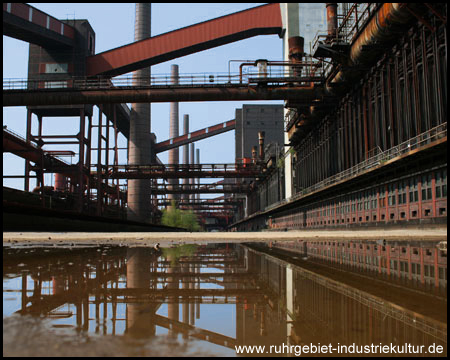 Schwarze Seite der Kokerei Zollverein