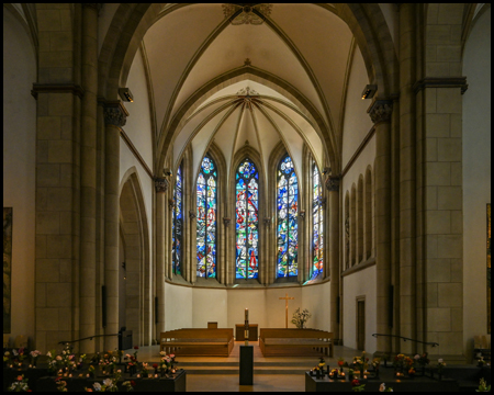 Altarraum der Liebfrauenkirche Dortmund