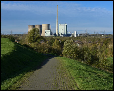 Kraftwerk Stockum vom Lippepark aus gesehen