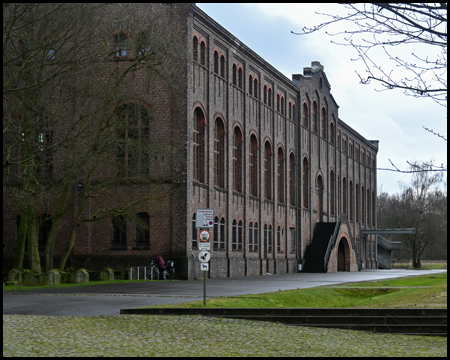 Maschinenhalle Zweckel von der Nordseite gesehen