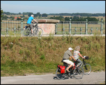 Fahrt am Rand oder im Trog