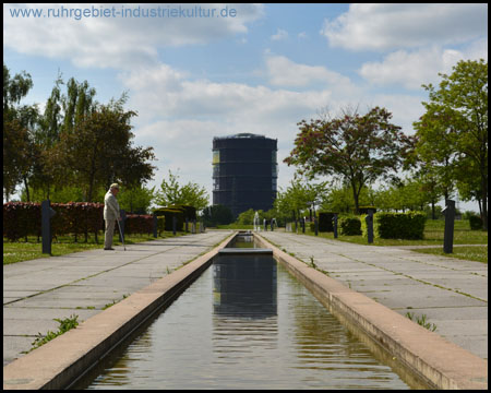 Wasserspiel auf der Sichtachse zum Großen Gasometer