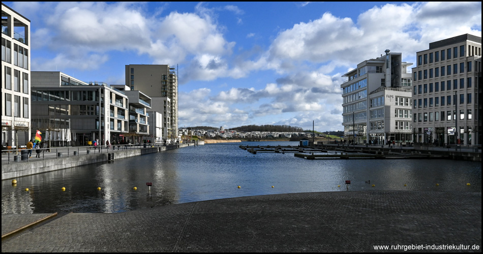 Hafen Hörde am Phoenixsee